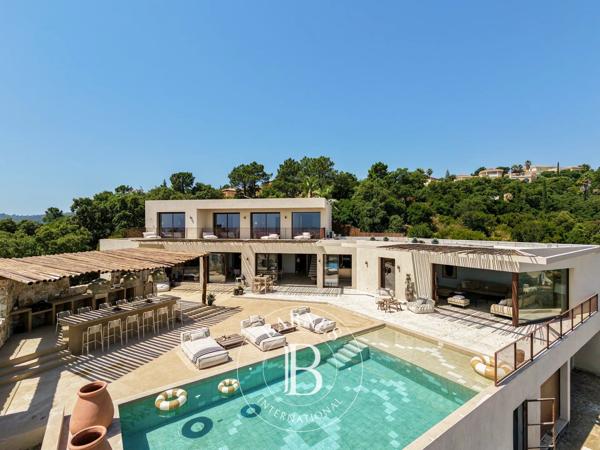 Les Issambres, Villa 5 Chambres -  450 m² à vendre