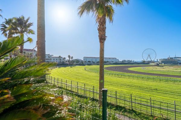 Appartement à vendre 4 pièces MARSEILLE 8EME ARRONDISSEMENT (13) - Résidence de standing – Château Borély – Garage double – 150 m2 d’extérieurs – Rez-de-jardin – Ascenseur – Sécurisée – Proche plages