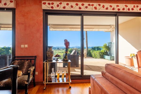 Appartement à vendre 4 pièces MARSEILLE 8EME ARRONDISSEMENT (13) - Résidence de standing – Château Borély – Garage double – 150 m2 d’extérieurs – Rez-de-jardin – Ascenseur – Sécurisée – Proche plages