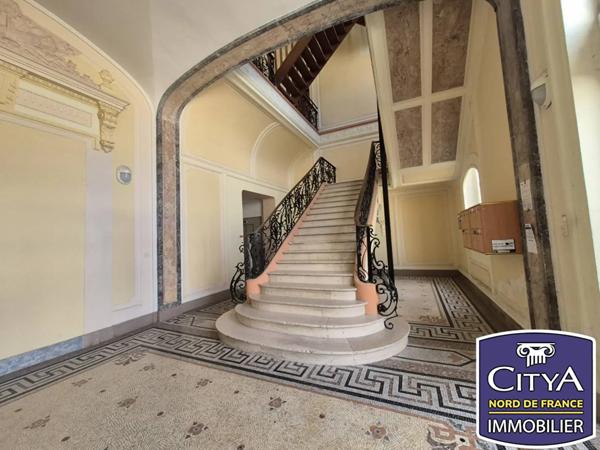 Appartement à vendre 3 pièces 116m² Cambrai (59400)