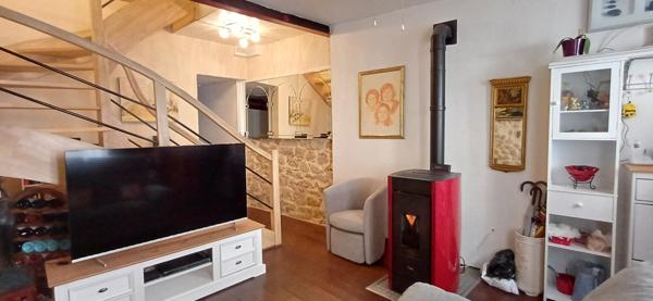 Puisserguier (34620) Maison rénovée avec terrasse