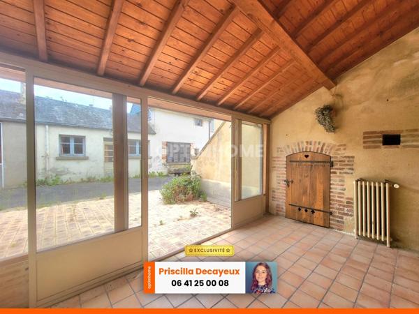 Ensemble immobilier à rénover - 2 maisons individuelles - terrain - 82 000€