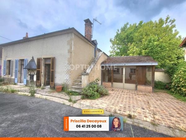 Ensemble immobilier à rénover - 2 maisons individuelles - terrain - 82 000€