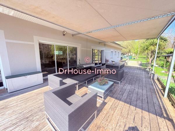 Maison à vendre 9 pièces de 229 m²