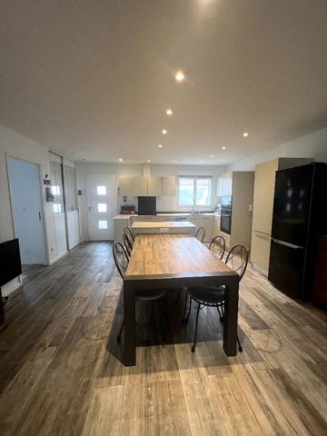 33560 CARBON BLANC Maison Carbon Blanc 4 pièce(s) renové avec gout et logement indépendant