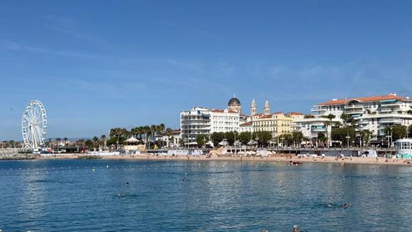 Appartement à vendre 4 pièces SAINT RAPHAEL (83)