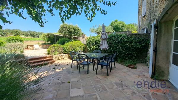 LORGUES appartement F4 Chateau de Mappe