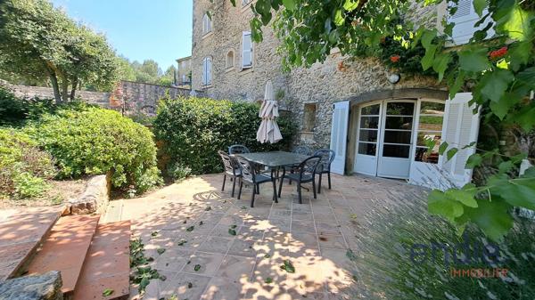 LORGUES appartement F4 Chateau de Mappe