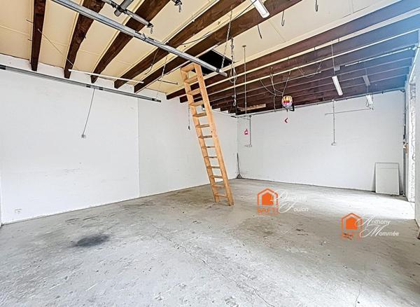 Maison 5 pièces 180 m² avec dépandances