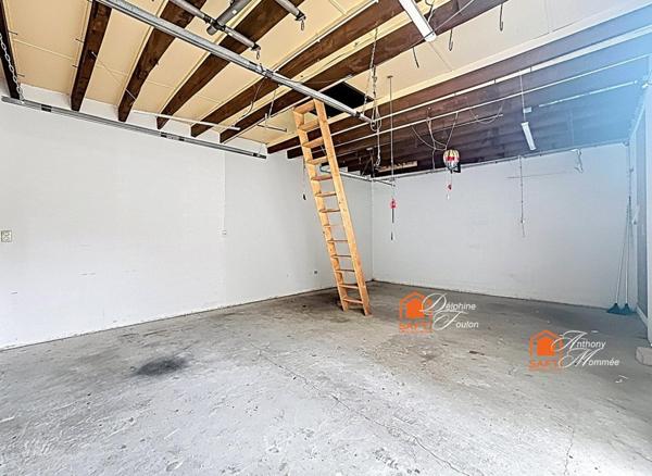 Maison 5 pièces 180 m² avec dépandances