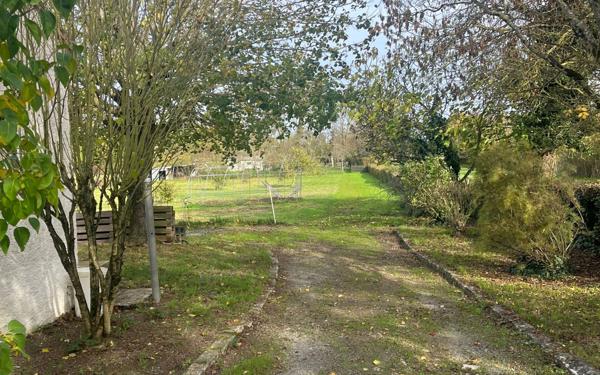 Maison à vendre    4 pièces •  Fors