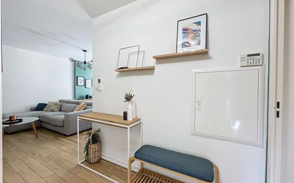 Appartement à vendre    3 pièces • 70 m2 Fréjus