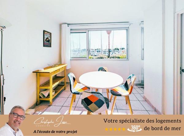 Appartement T2 rénové ? Vue exceptionnelle sur le port
