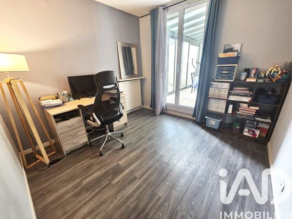 Appartement à vendre 5 pièces 94 m² Noisiel