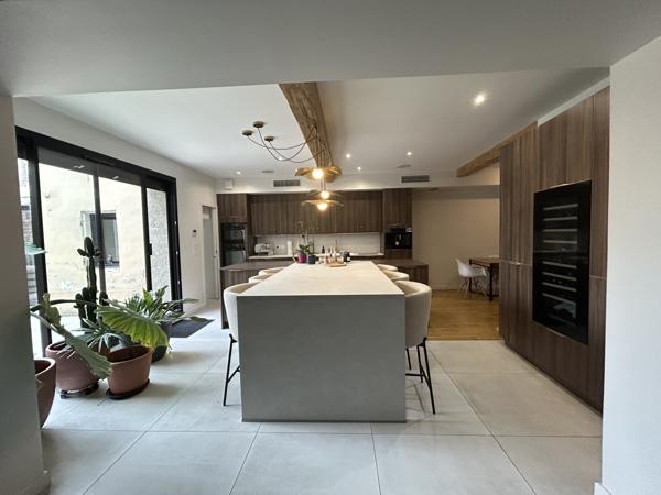 Agen (47000) MAISON 160 M2 AVEC 3 CHAMBRES ET JARDIN