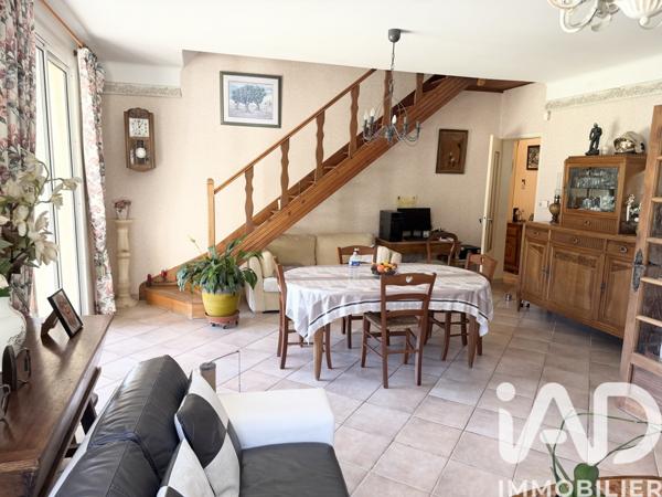 Maison à vendre 5 pièces 131 m² Pélissanne