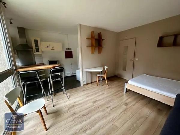 Appartement à louer 1 pièce 31.15m² Lille (59000)