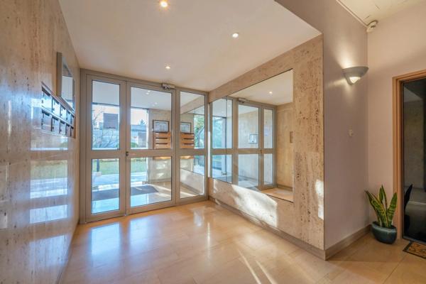 A Vendre Garches (92) - 110m² rénové - 3 chambres - Balcon