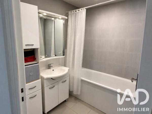 Appartement à vendre 4 pièces 62,65 m² Levallois-Perret