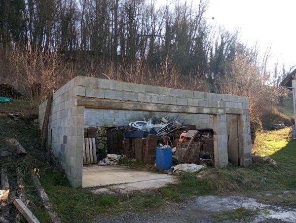 Yenne (73170) SUR 870 M² DE TERRAIN GRANGE DE 120 M²