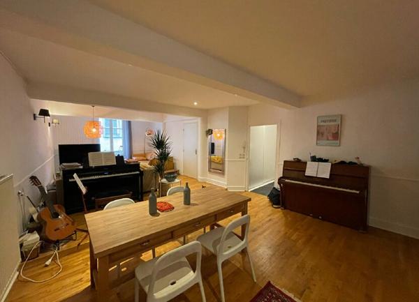 Appartement à vendre    6 pièces •  Romans-sur-Isère