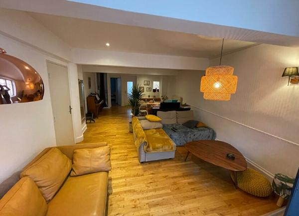 Appartement à vendre    6 pièces •  Romans-sur-Isère