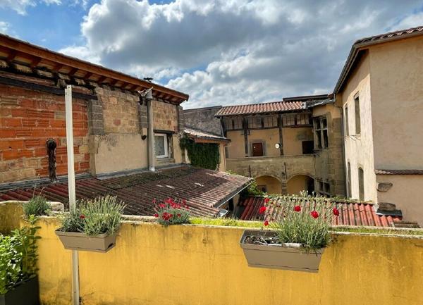 Appartement à vendre    6 pièces •  Romans-sur-Isère