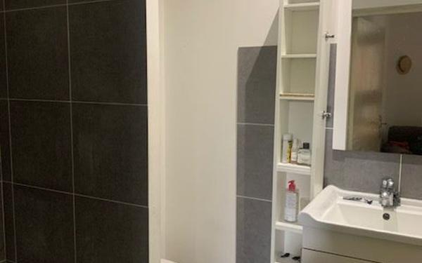 Appartement à louer    2 pièces • 44,98 m2 Nîmes