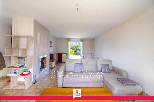 maison de plain-pied avec 2 chambres-garage-beau terrain de 1080 m²