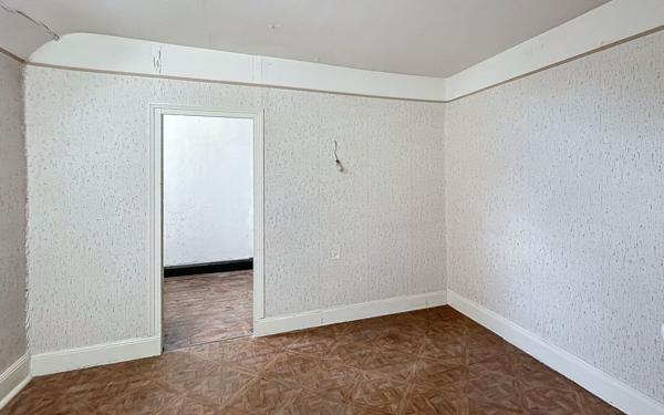 Maison à vendre    4 pièces •  Gouzon