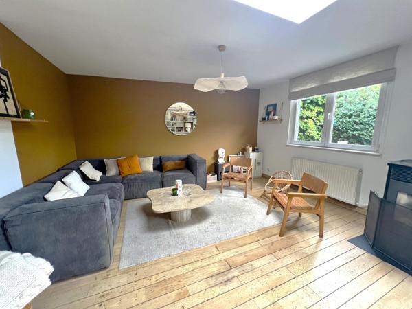 Maison à WAMBRECHIES, 59118 - 6 pièces 130m²