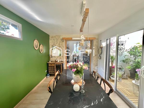 Ancienne maison de garde-barrière rénovée en cocon contemporain – Mouilleron-le-Captif (85000)