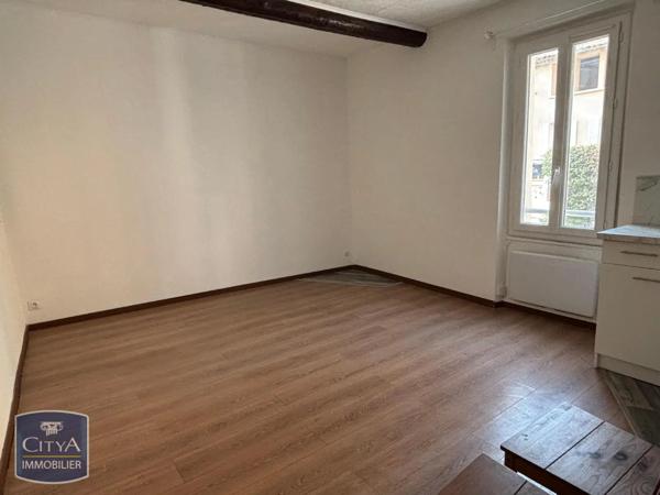 Appartement à louer 1 pièce 21.8m²