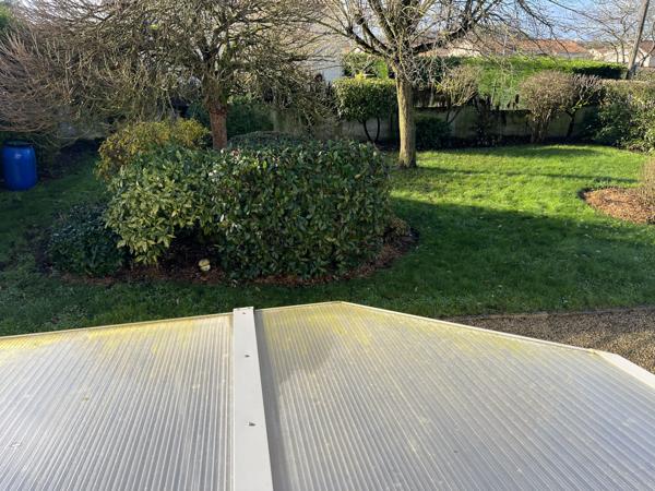 Thouars (79100) ref 81532 Thouars proche commerces et écoles , maison dans quartier calme 130 M2 type 4 sur terrain de 773 m2