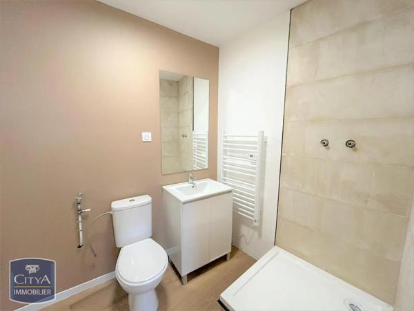 Appartement à louer 1 pièce 32.83m²