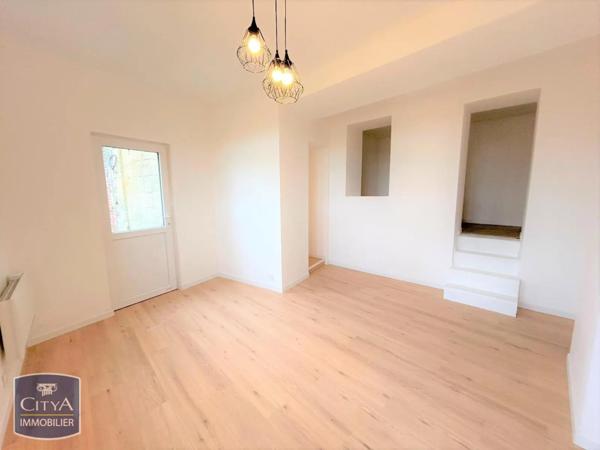 Appartement à louer 1 pièce 32.83m²