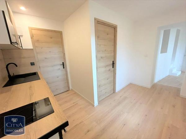 Appartement à louer 1 pièce 32.83m²