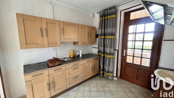 House for sale 5 rooms 74 m² Vitry-sur-Loire