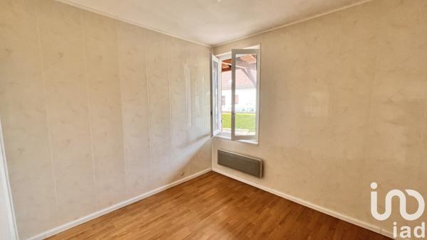 House for sale 5 rooms 74 m² Vitry-sur-Loire