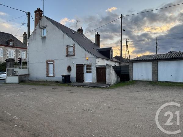 Immeuble à vendre  156 m2 BEAUGENCY - 45