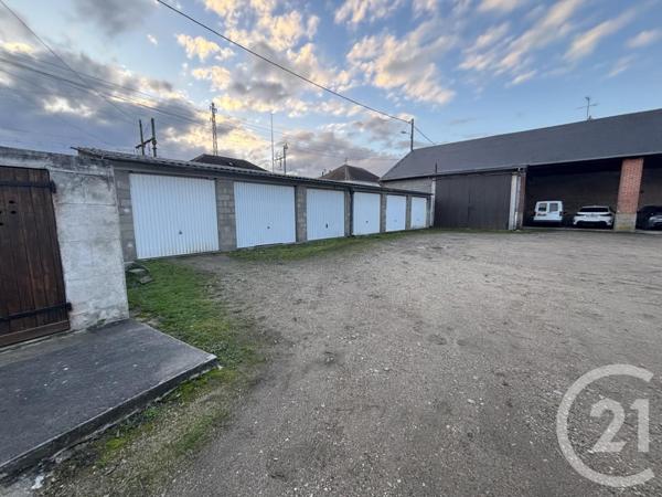 Immeuble à vendre  156 m2 BEAUGENCY - 45