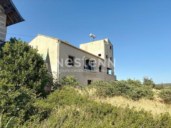 Grande propriété de 1.2 ha à rénover avec vue exceptionnelle sur l'étang, le village pittoresque de Bages et les Pyrénées Narbonne