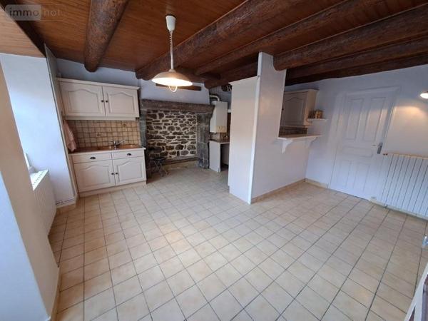 Maison à vendre à Saint-Flour dans le Cantal (15100), ref : 044/1235