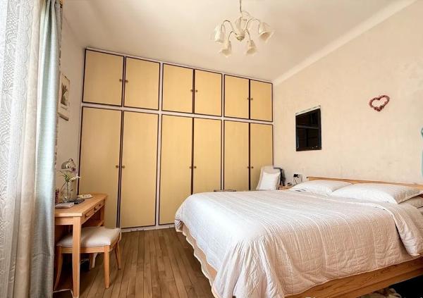 Maison avec jardin et garage – Quartier Arago