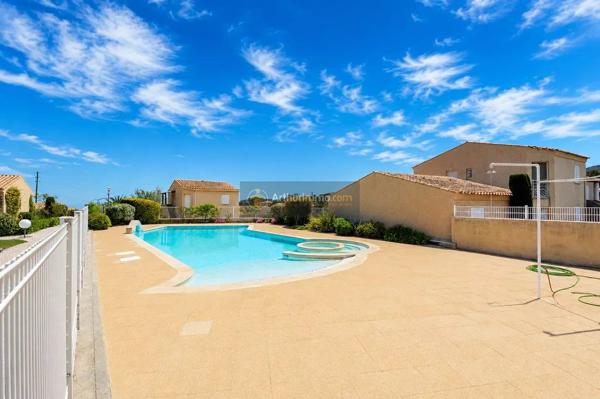 Vente                                                      Appartement
                        
                     2 pièces                      38 m2                     à Les Issambres