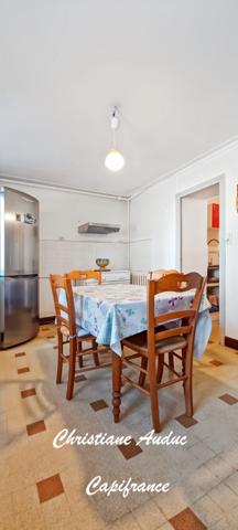 Saint Bonnet de Joux. Investissement locatif. Maison avec locataire en place, 3 pièces, 70 m², avec cour, sur terrain de 191 m²