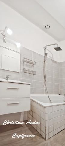 Saint Bonnet de Joux. Investissement locatif. Maison avec locataire en place, 3 pièces, 70 m², avec cour, sur terrain de 191 m²