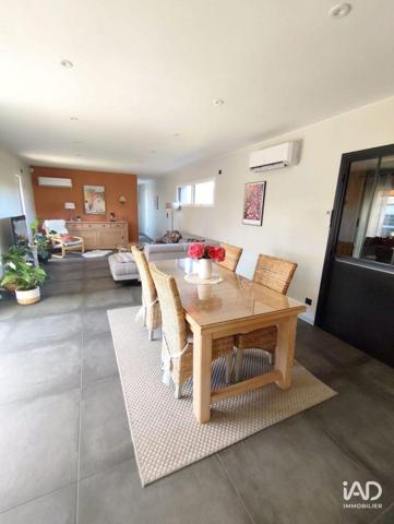 Maison à vendre 6 pièces 131 m² Commelle-Vernay