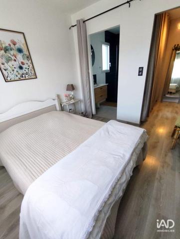 Maison à vendre 6 pièces 131 m² Commelle-Vernay