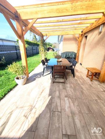 Maison à vendre 6 pièces 131 m² Commelle-Vernay
